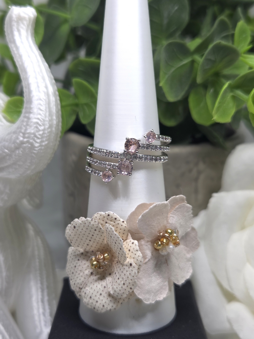 BP Elegant Pink Crystal Triple-Band Ring
